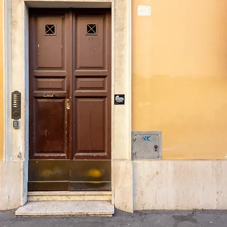 Oliviero - Colosseo With Terrace Apartment Rome