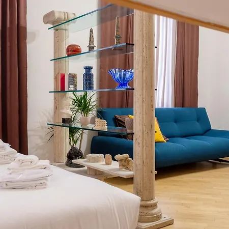 Oliviero - Colosseo With Terrace Apartment *
