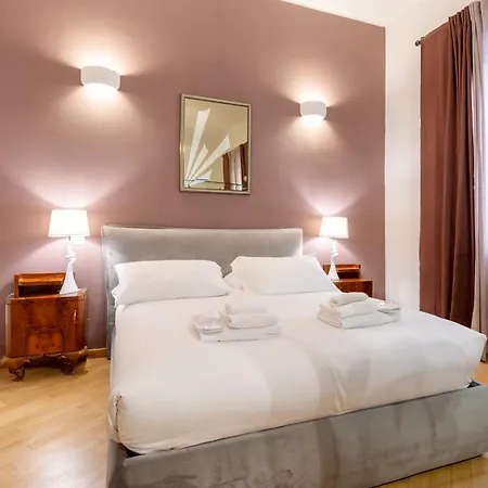 Oliviero - Colosseo With Terrace Apartment Rome